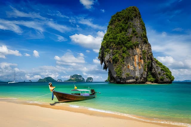 6 Nights & 7 Days Krabi & Phuket with Full Moon Party