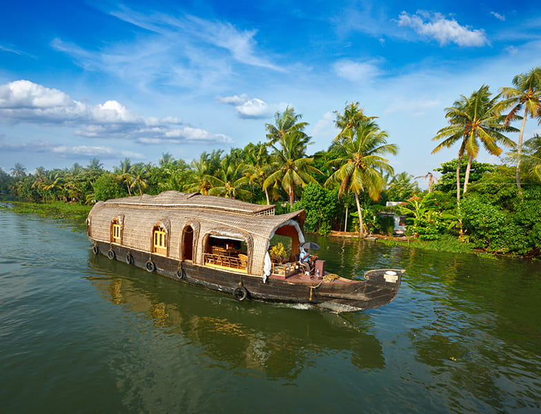 Explore God’s Own Country with an Exclusive Kerala Holiday Package