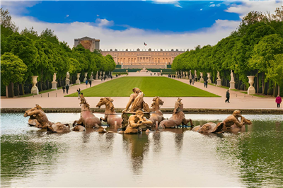 7 Nights & 8 Days SIGNATURE PARIS & SWISS ESCAPE