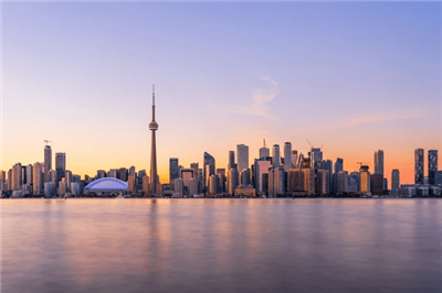 2 Nights & 3 Days Toronto City Break